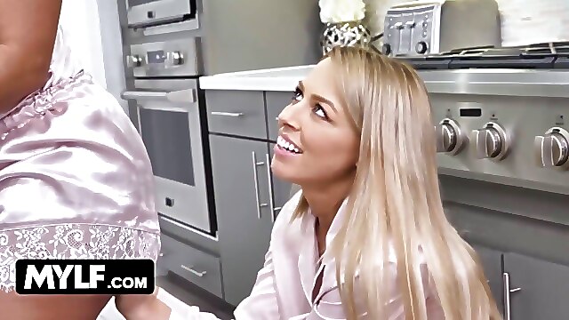 Pussy, Small Tits, Lesbian Squirt