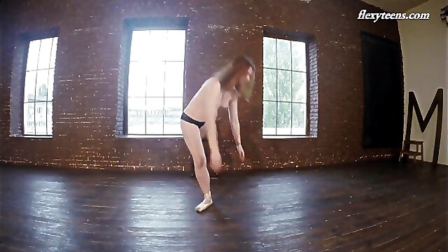 Rita russian amateur, flexi fetish, flexi pussy, russian ass stretch, russian teen legs